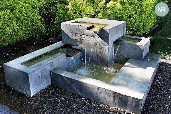 How to Clean Algae From Concrete Fountain