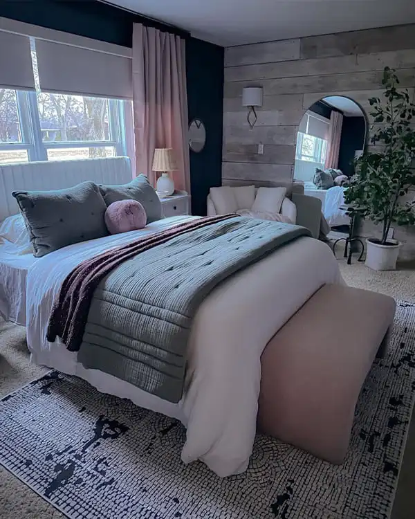Bedroom Decorative mirrors