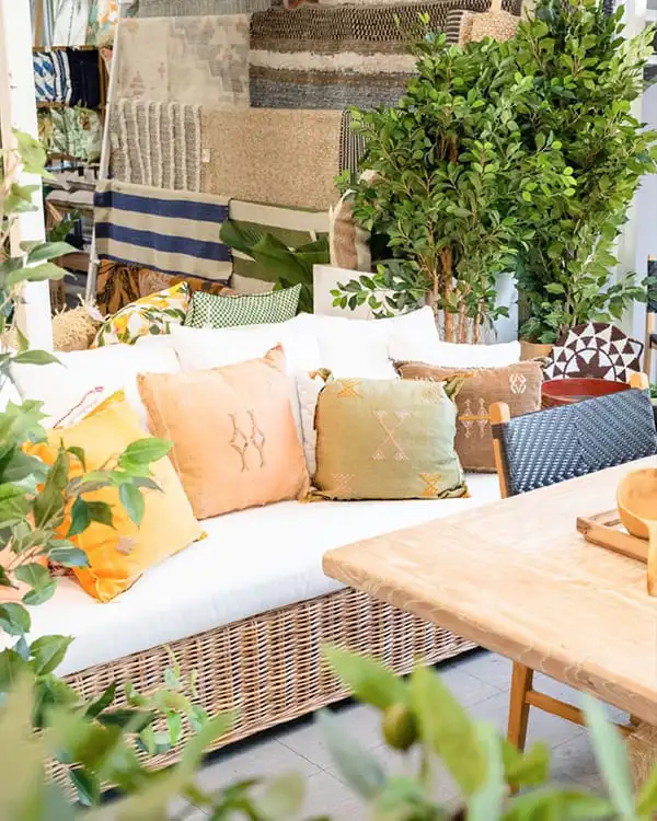 Outdoor Cushions or Pillows