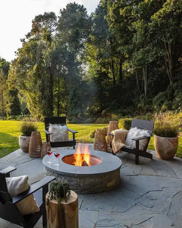 Outdoor fire pits